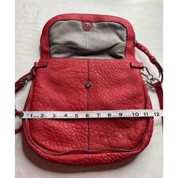 Vince Camuto Red Leather Crossbody Bag Zip Fold Over Adjustable Strap - Picture 4 of 12